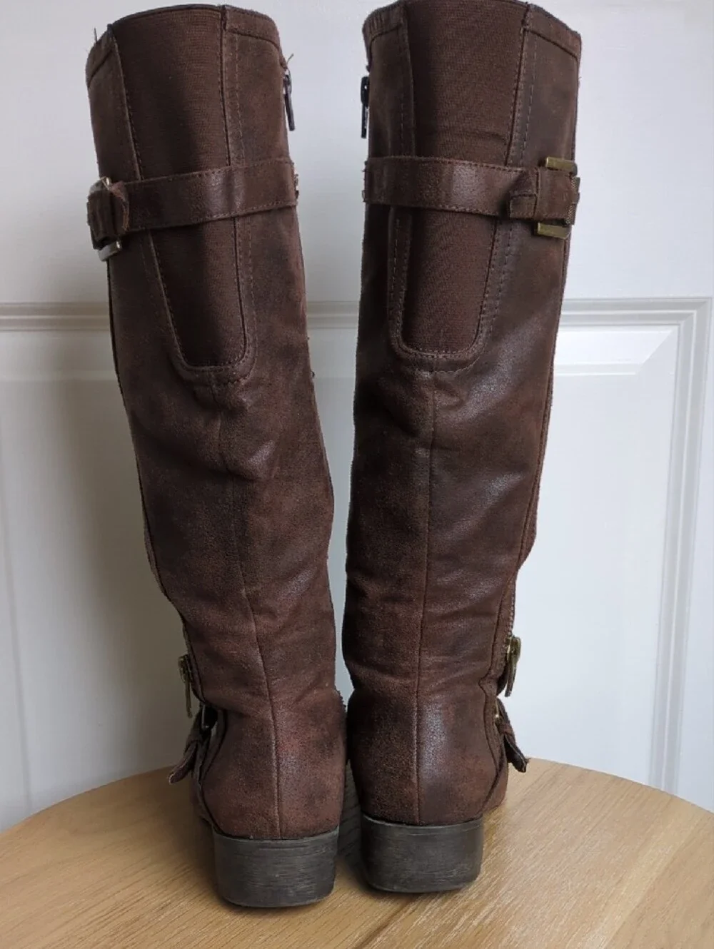 BareTraps Chocolate Brown Boots